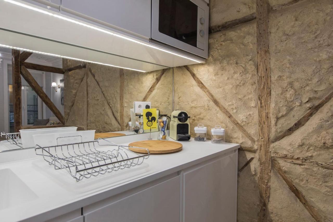 Lovelystay - Vintage Flat Near Santa Justa Elevator! Appartamento Lisbona
