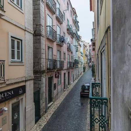 Lovelystay - Vintage Flat Near Santa Justa Elevator! Lissabon Exterior foto